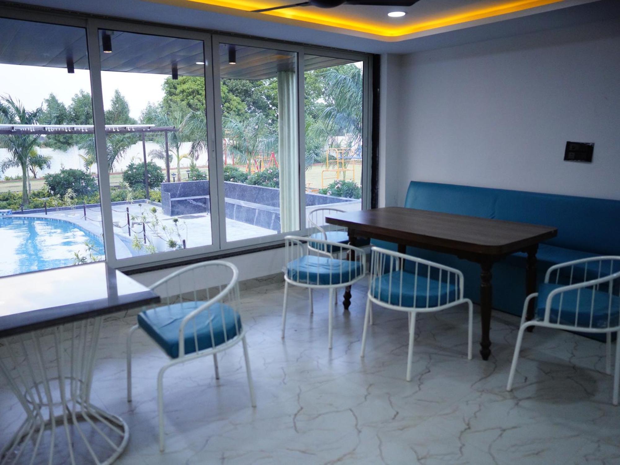 Fun O Farm Luxury Farm Villa Indore Bagian luar foto